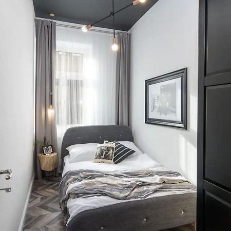 Jozefa 20 Street 2 Bedroom Apartment Krasków Εξωτερικό φωτογραφία