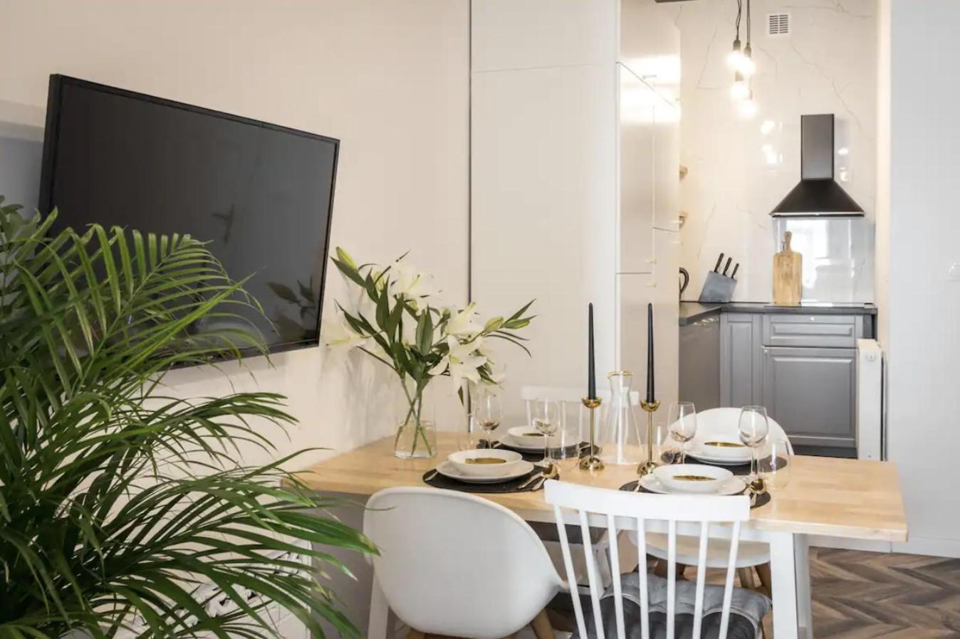 Jozefa 20 Street 2 Bedroom Apartment Krasków Εξωτερικό φωτογραφία